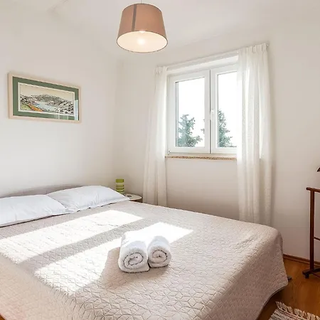 Casa Allure Вишнян